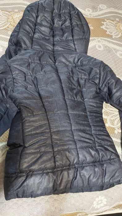 Дамско яке Gas и яке Прегърни ме и др.