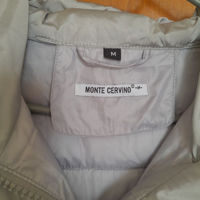 Дамско яке сребристо и сако Deska L