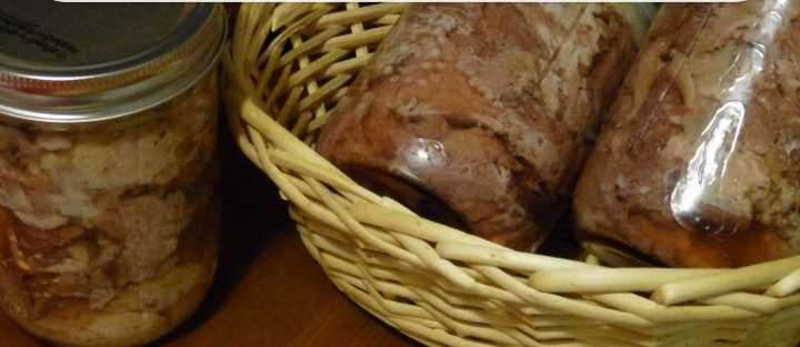 Диво месо консервирано деликатес от дива свиня-25лв. Буркан