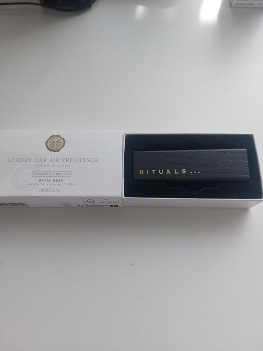 Люксовый автопарфюм White basil от брэнда Rituals