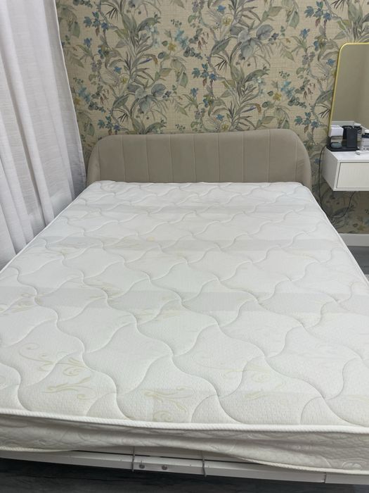 Продаетс матрас, 160 на 200