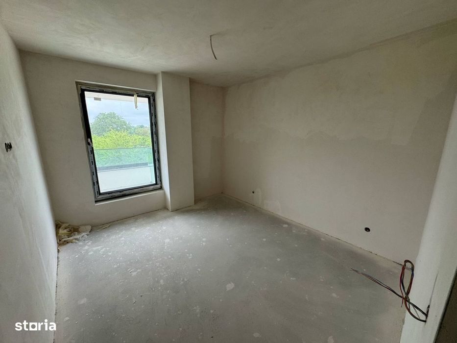 Apartament nou 2 dormitoare + living , etaj 1 , zona Strandului