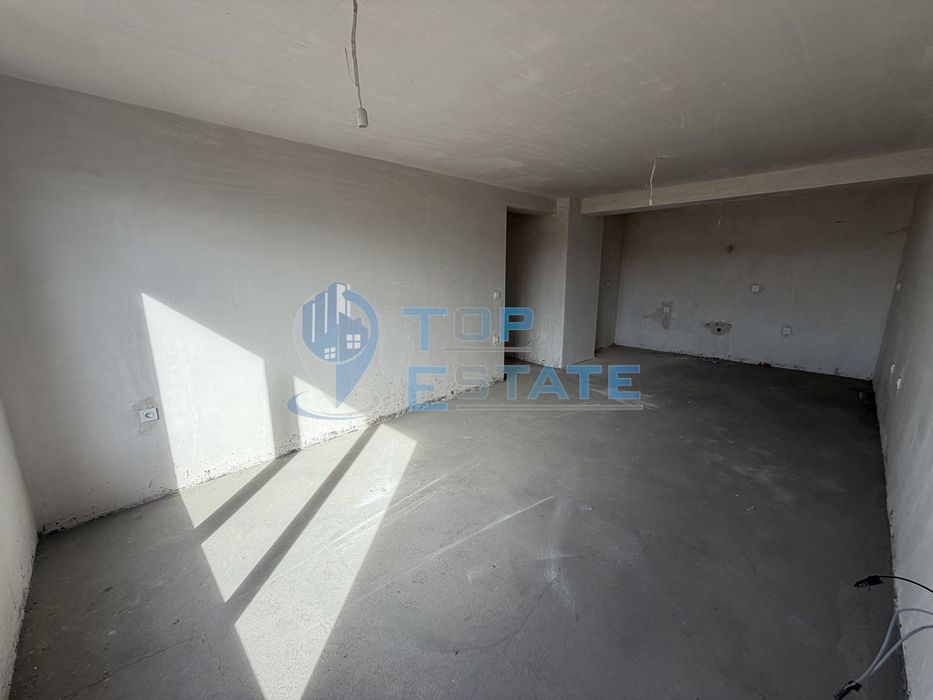 Продава се Тристаен апартамент в Велико Търново, Бузлуджа - 115 кв.м за 1305 €/кв.м - Снимка #3