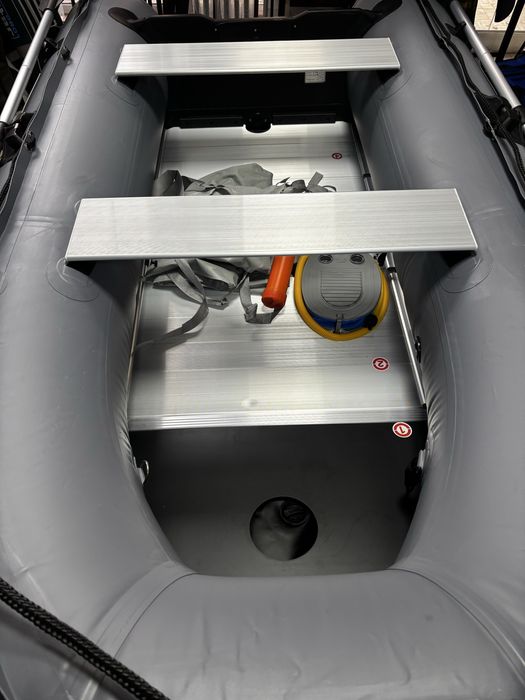 НОВА ЛОДКА  Premium Carp Boat Maxi 290