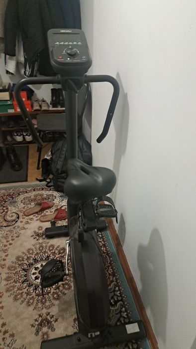 Велотреножор GENAU