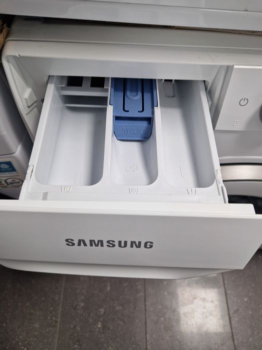 Пералня Samsung 8 кг А+++ Нова