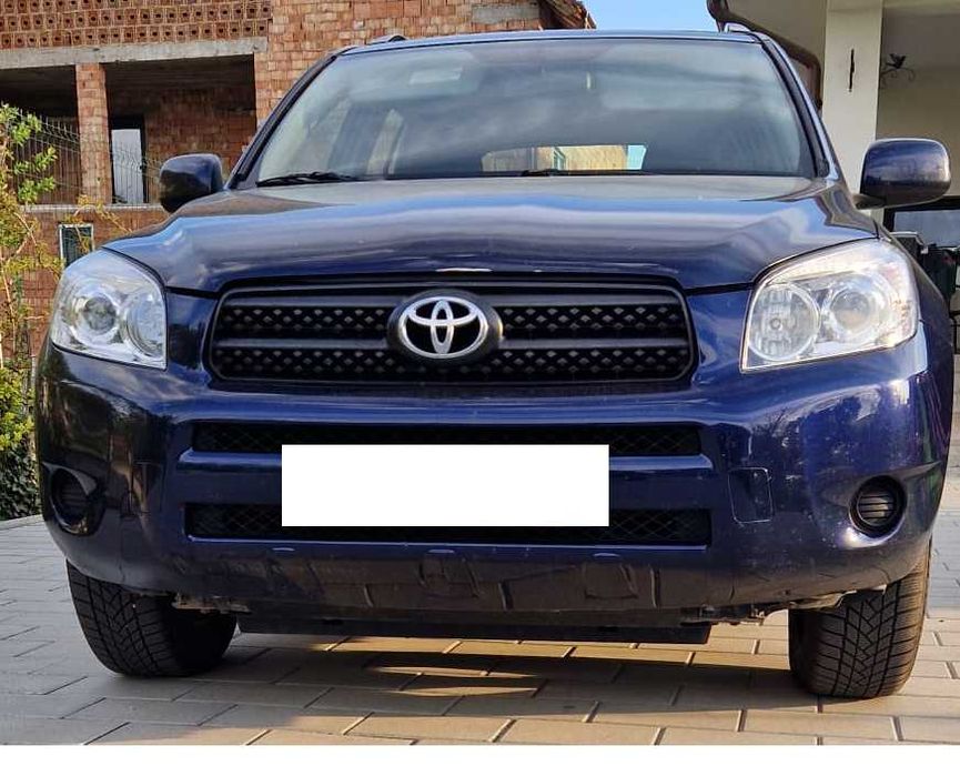 TOYOTA rav4 2.2 DIESEL  tractiune 4X4