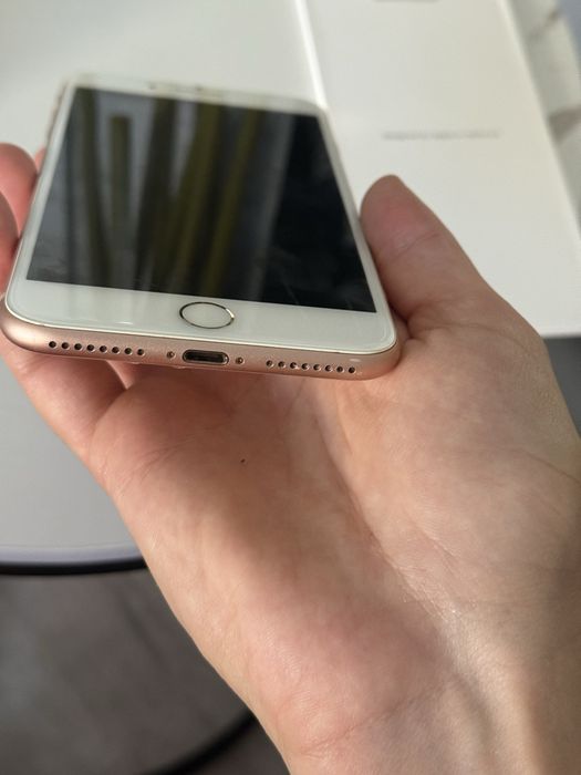 Iphone 8 plus rosegold