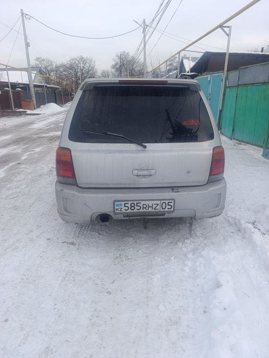 Субару форестер 1998 простой 2 л