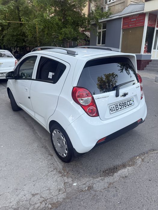 Chevrolet Spark 2018 — 4