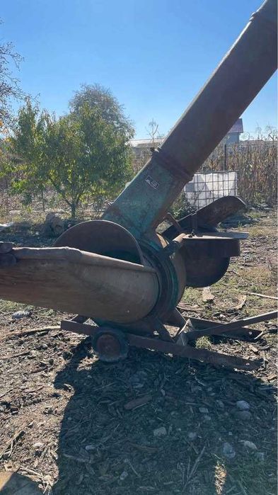 Tocator Resturi Vegetale/Lucerna /Fan