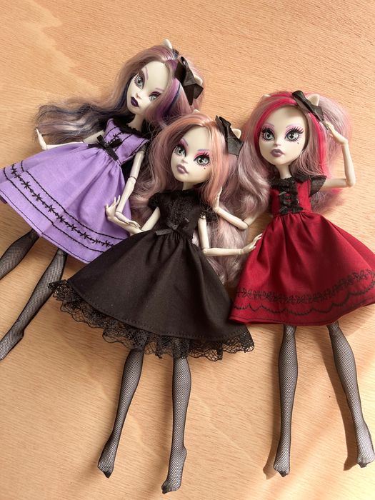 Rochițe pentru papuși monster high