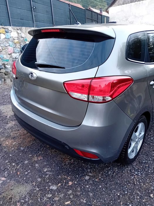 Kia carens 2013 benzină 1,6