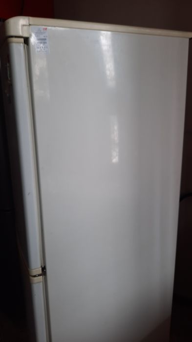 Срочно продам холодильник
