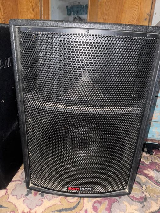 Музыкальная аппаратура