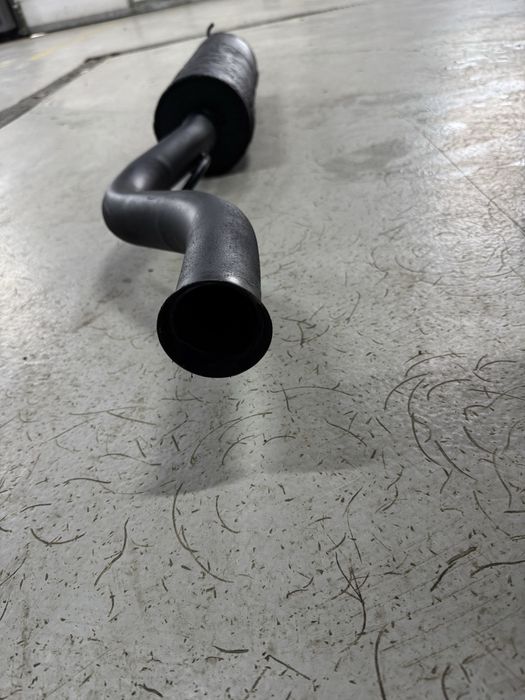 Продам глушитель Stinger приору седан - универсал