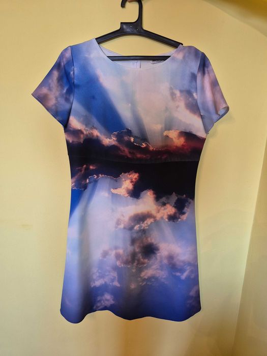 Rochie motiv apus Dames marime 42