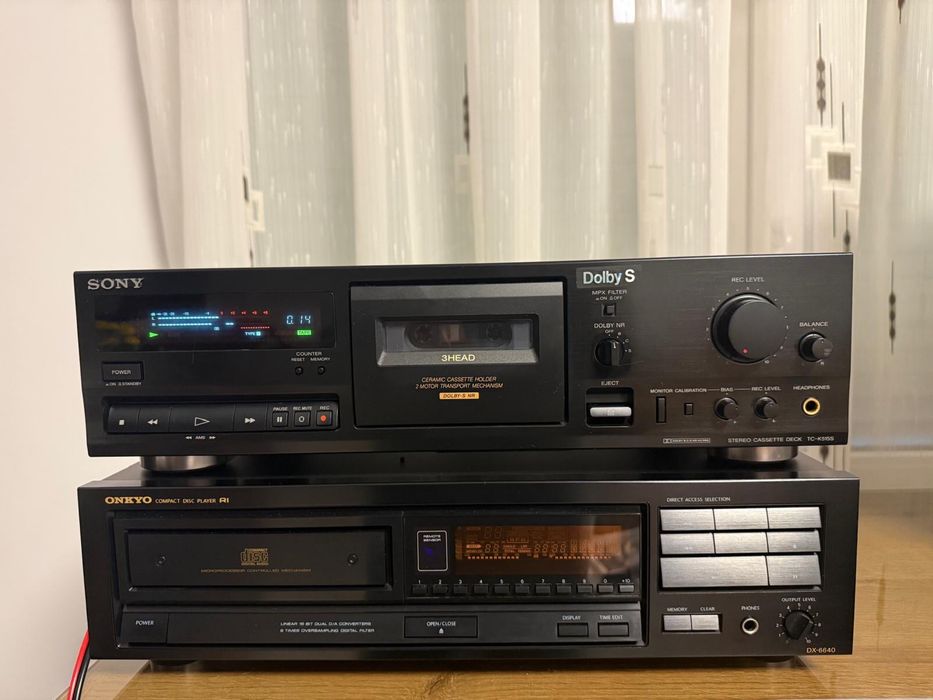 Casetofon deck Sony, model TC-K515S