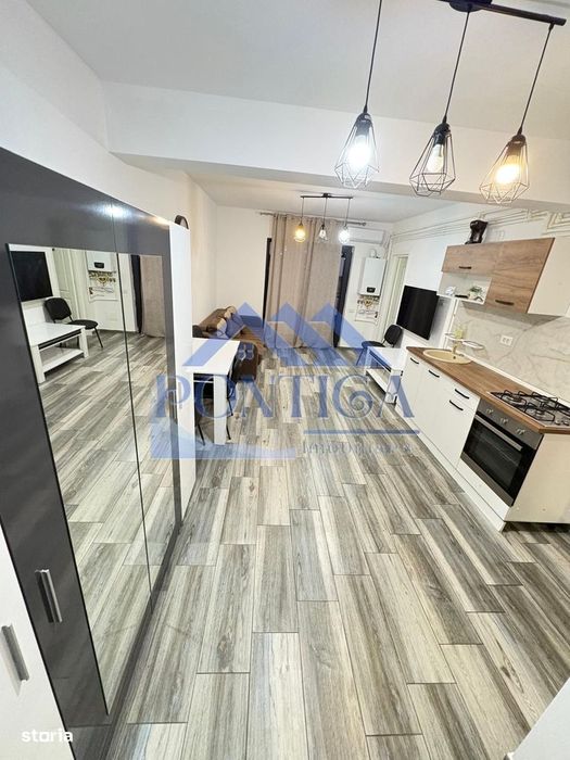 Vânzare apartament 2 camere,  modernen, cu parcare  Steaua de Mare 2