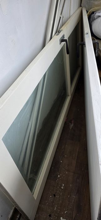 Donez uși lemn, perdele și cadre