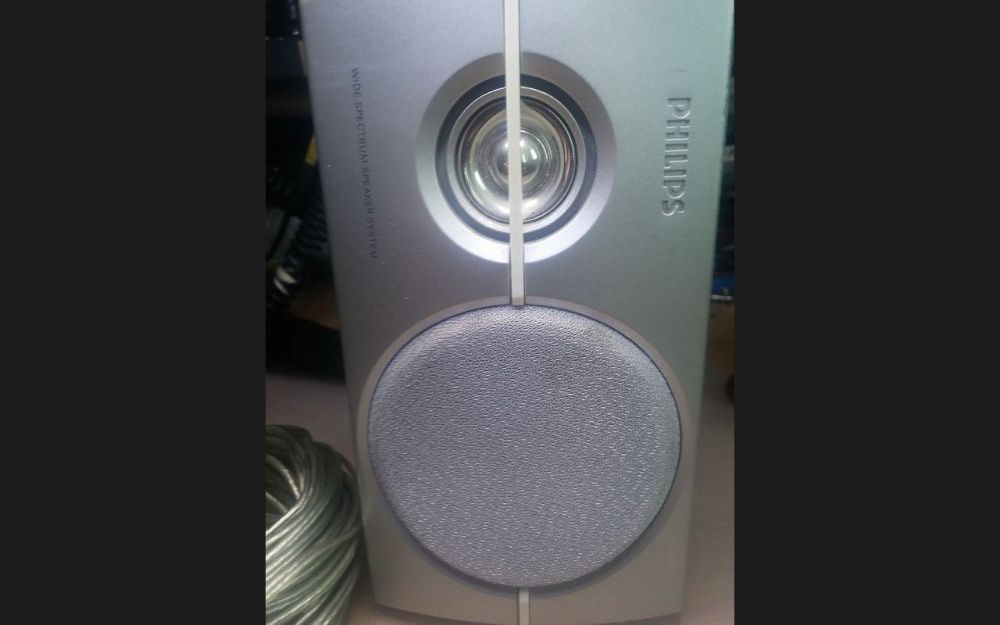 Boxe  PHILIPS sateliti CSW 3600