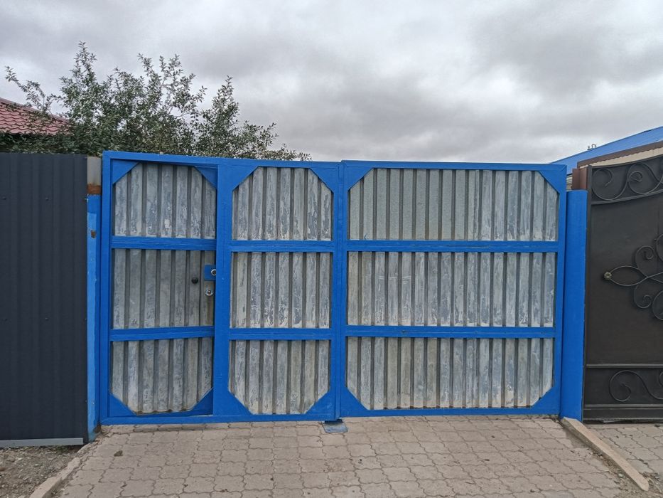 Ворота с калиткой