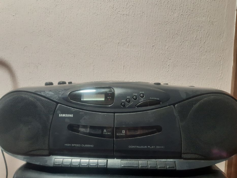 Продоется по 100тыс