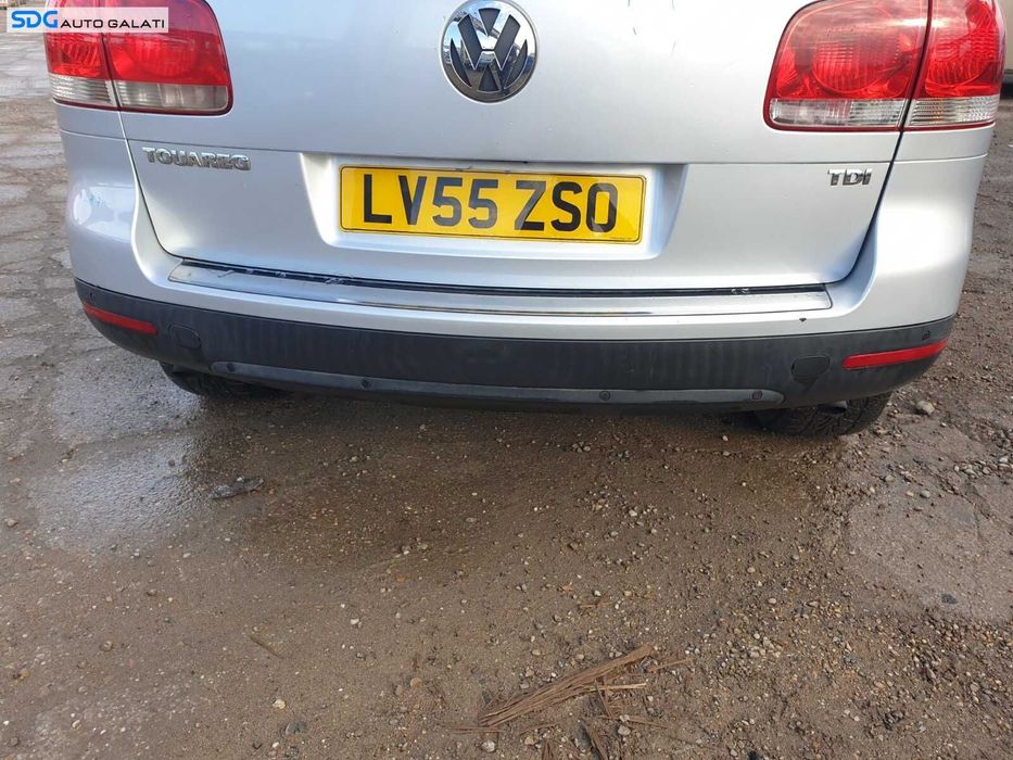 Bara Spoiler Spate cu Locas Senzori Parcare Volkswagen Touareg 7L 2003 - 2007 Culoare LA7W