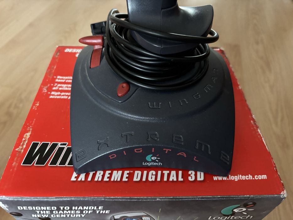 Logitech Wingman Extreme Digital 3D контролер джойстик