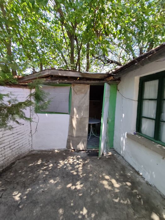 Продава къща в село Малък дол община Братя Даскалови