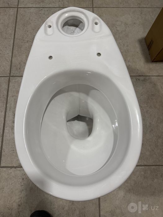 Unitaz yengi sotiladi.