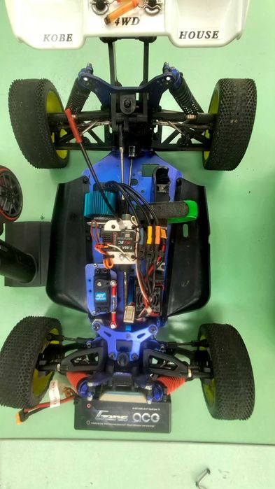Rc car buggy 1/8 Kiosho inferno 7.5