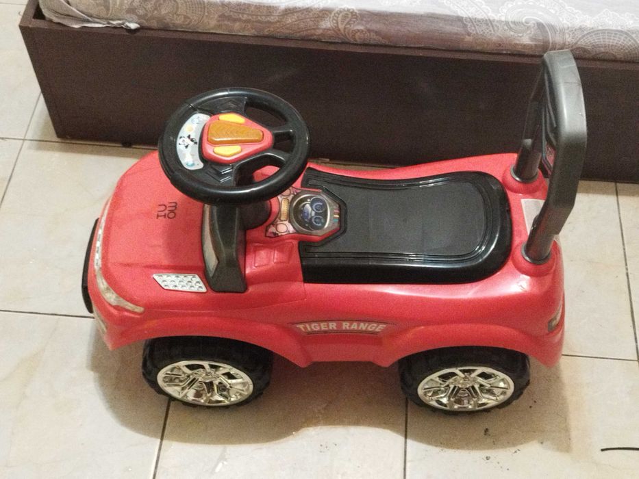 Кола за бутане нова