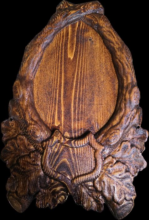 Поставки за трофеи,табели,подноси!