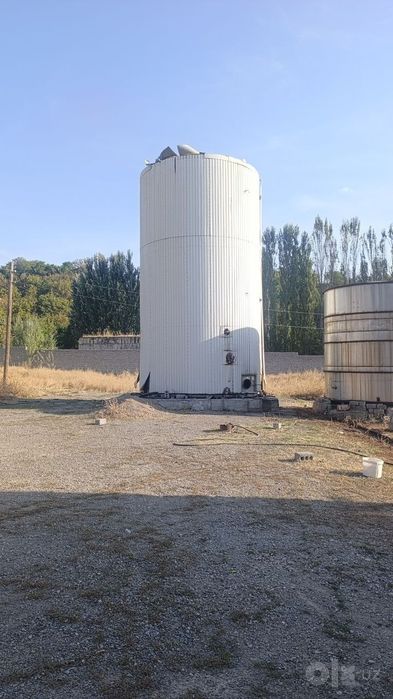 2 ta Bo'chka srochna sotiladi qiziq bo'lsa aloqaga kelishamiz