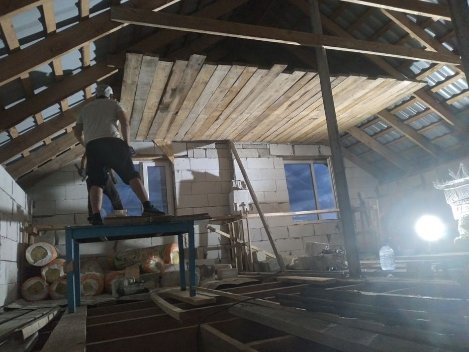 Продам дом в Бишкуль район Сантабар