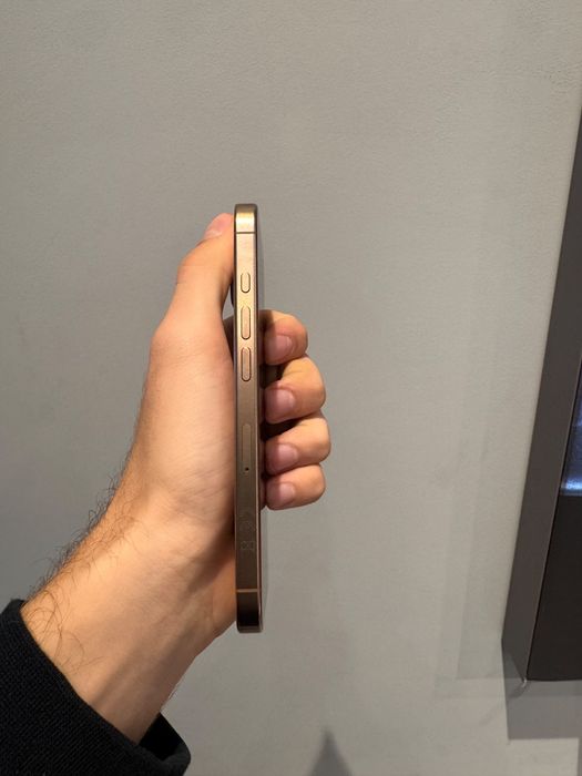 iPhone 16 Pro / GARANȚIE / 128 Gb / liber de rețea