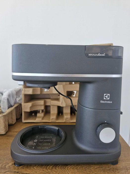 Robot de bucatarie Electrolux E6KM1-8BPT, 1200 W