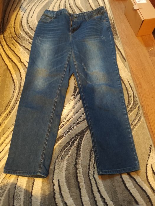 Джинсы и штаны размера М