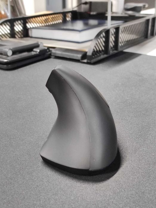 Беспроводная вертикальная мышь 2,4G 1600 точек на дюйм