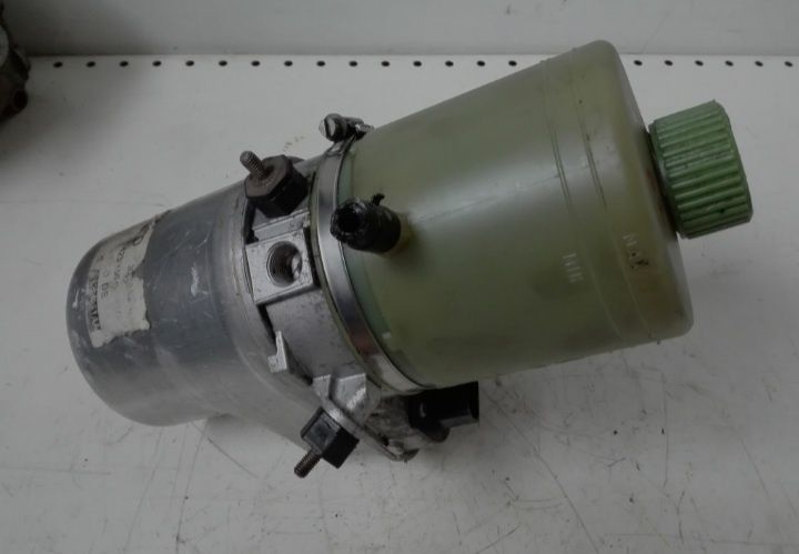 Pompa servo directie TRW Polo 9N/Fabia/Ibiza/Cordoba/Roomster/Arosa