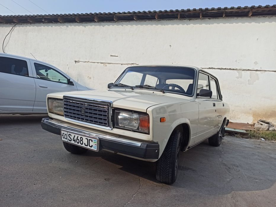 Vaz 07 jiguli 96- yil sotiladi