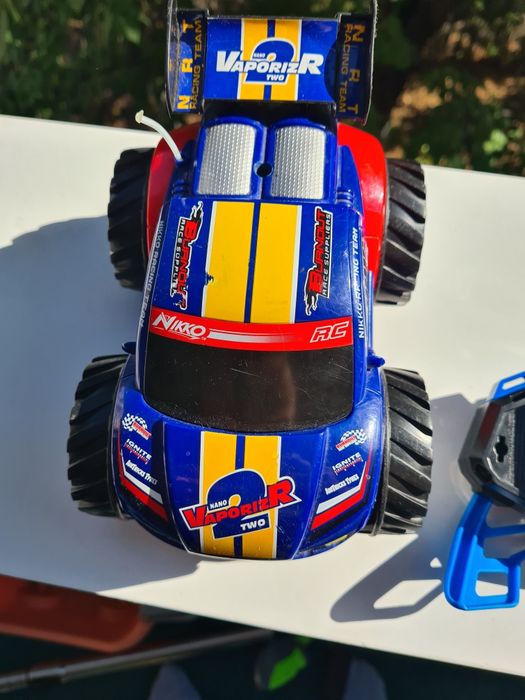 Nikko Vaporizr 2 masinuta cu telecomanda