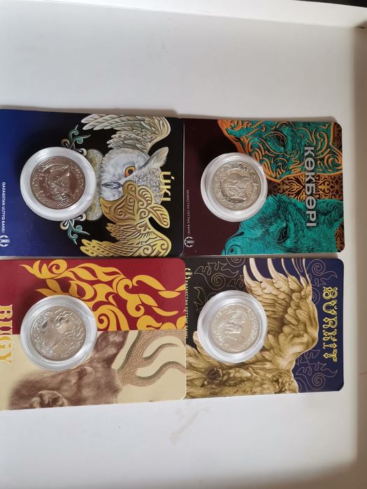 Монеты в блистерах 20000 тенге