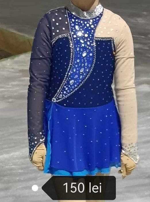 Rochite patinaj artistic pentru concurs. Varsta 5-7 ani