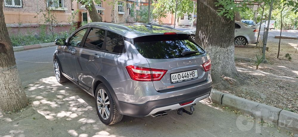 Продам Авто Lada westa cross