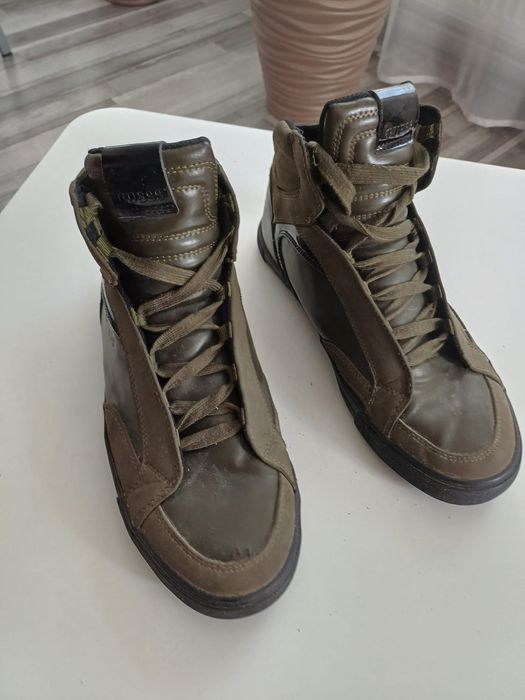 Incaltaminte bărbați ,stare f buna