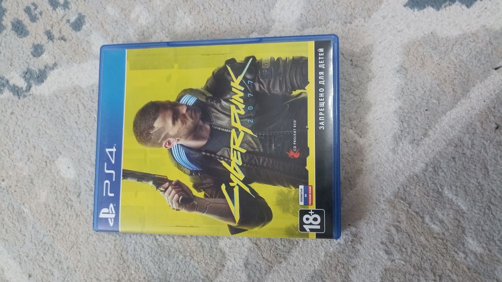 Продам диск на PS4 Cyberpunk 2077
