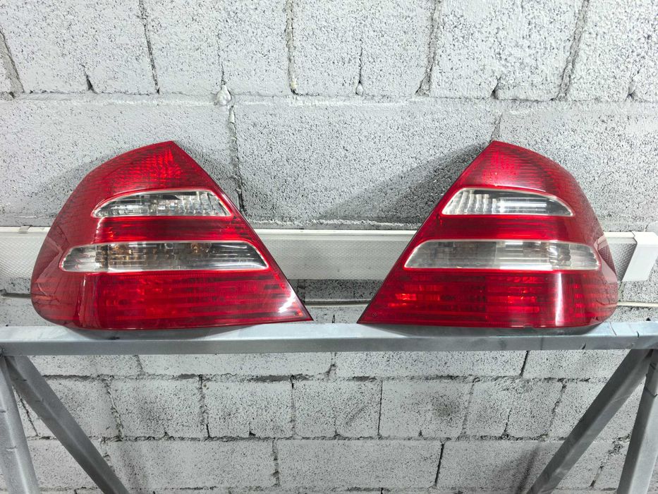 Задние фонари Мерседес 211