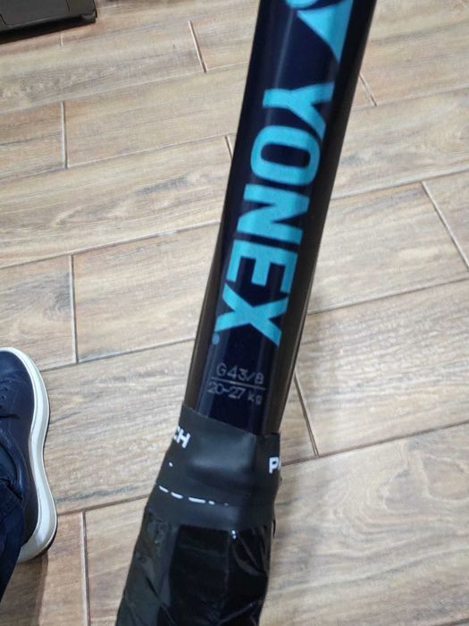 Racheta Yonex Ezone 100